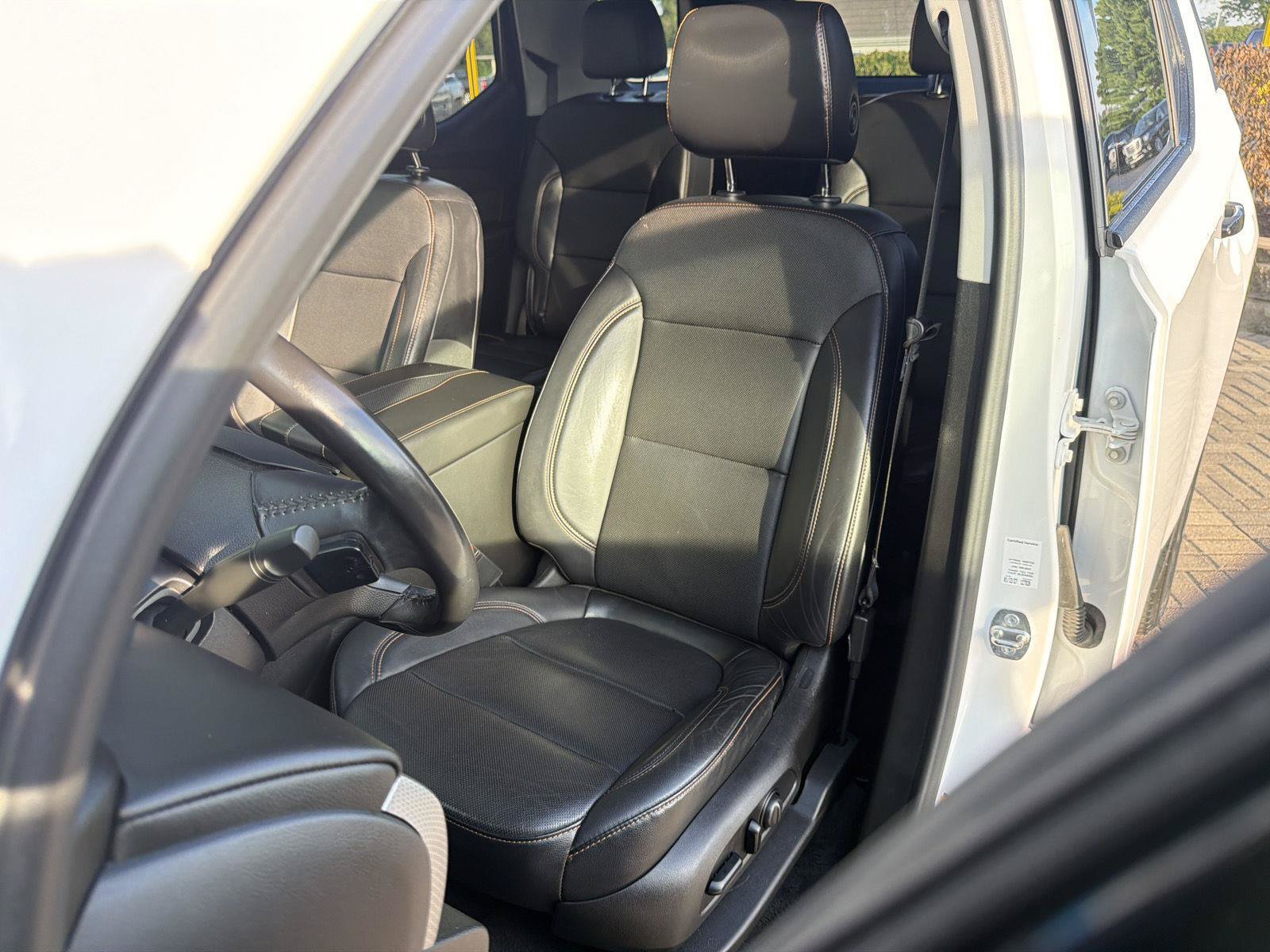 Used 2019 Chevrolet Traverse Premier w/ Redline Edition FWD image 15