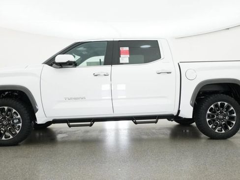 New 2026 Toyota Tundra Limited AWD/4WD image 19