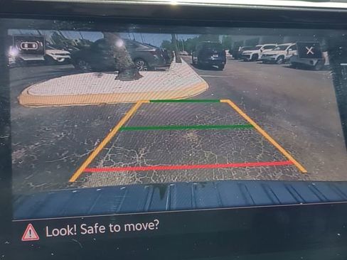 Certified 2024 Volkswagen Tiguan SE image 23