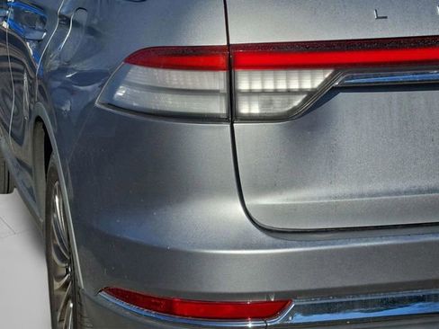 Used 2022 Lincoln Aviator Reserve w/ Elements Package Plus image 51