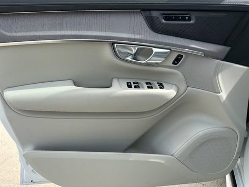 New 2026 Volvo XC90 B6 Ultra w/ Protection Package AWD/4WD image 12