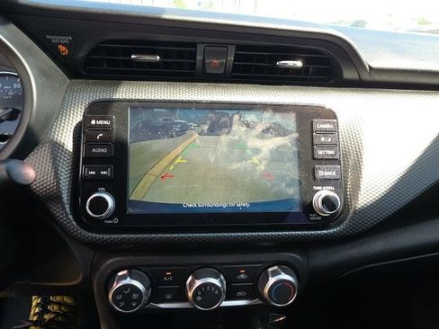 Used 2024 Nissan Kicks SV w/ Interior Electronics Package FWD image 19