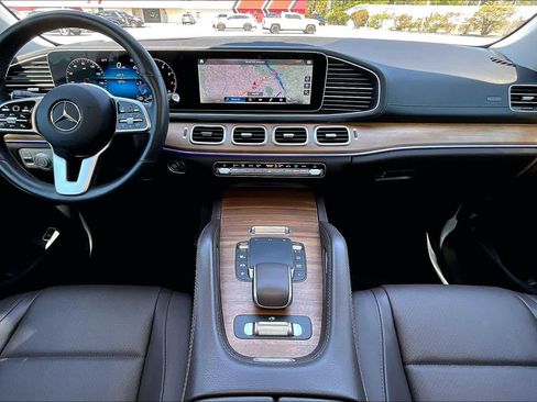 Used 2023 Mercedes-Benz GLS 450 4MATIC image 16