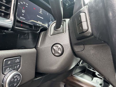 Used 2023 GMC Sierra 1500 SLT w/ SLT Premium Package image 30