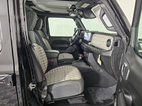 New 2026 Jeep Gladiator Sport AWD/4WD image 38