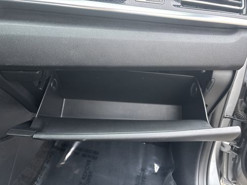 Used 2022 Kia Niro EX w/ Cold Weather Package image 48