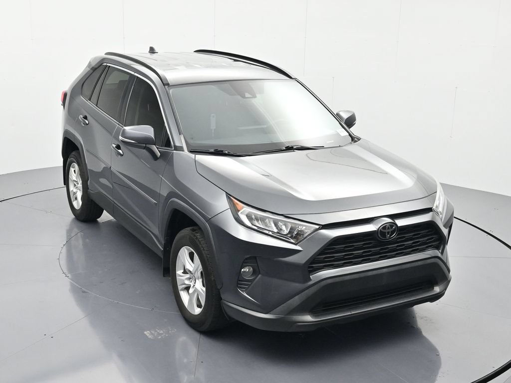 Used 2020 Toyota RAV4 XLE FWD image 29