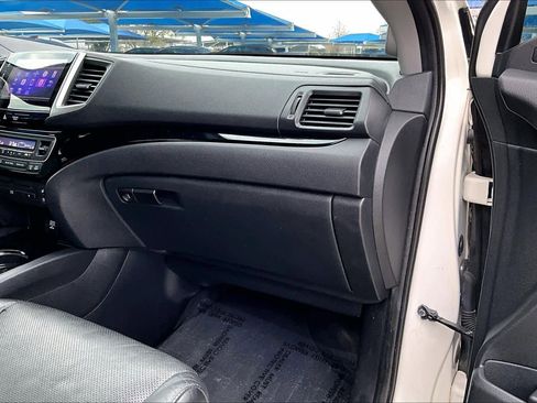 Used 2017 Honda Pilot Elite image 18