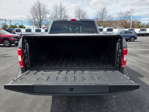 Used 2018 Ford F150 XLT w/ Equipment Group 302A Luxury image 7