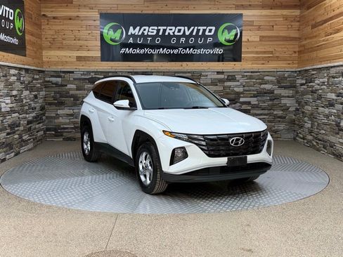 Used 2022 Hyundai Tucson SEL AWD/4WD image 2