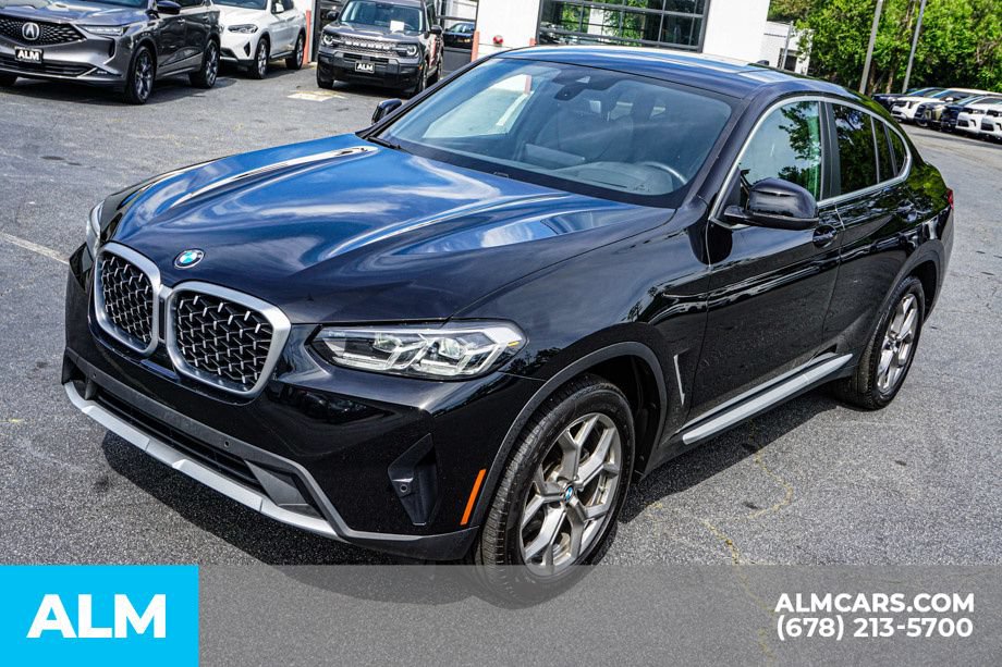 Used 2025 BMW X4 xDrive30i AWD/4WD image 14