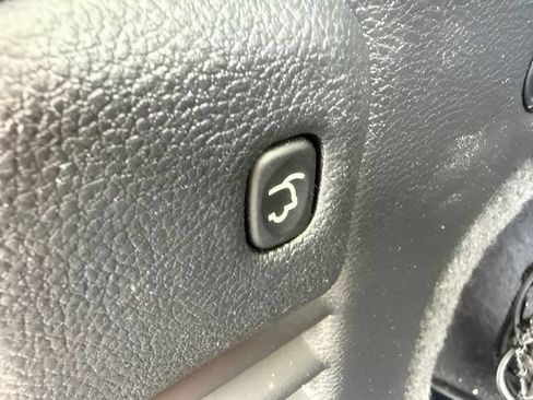 Used 2021 Jeep Grand Cherokee Limited AWD/4WD image 12
