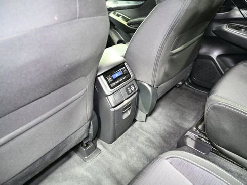 Used 2025 Subaru Ascent Premium image 39