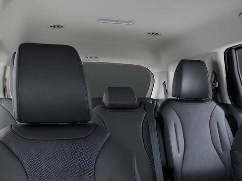 New 2026 Kia Carnival EX image 27