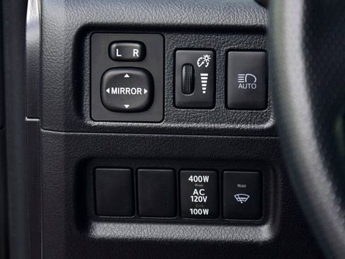 Certified 2024 Toyota 4Runner SR5 Premium image 28