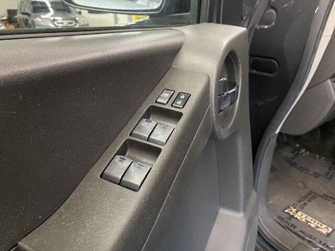 Used 2012 Nissan Xterra PRO-4X image 11