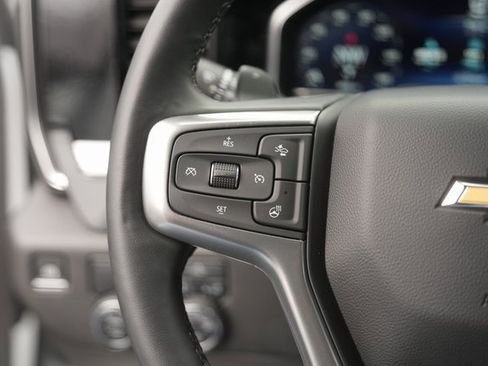 Used 2024 Chevrolet Silverado 1500 LT image 22