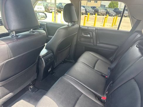 Used 2023 Toyota 4Runner TRD Off-Road Premium w/ Moonroof Package AWD/4WD image 20