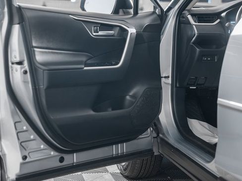 Certified 2024 Toyota RAV4 XLE image 39