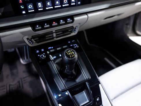 Used 2022 Porsche 911 GT3 image 48