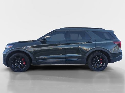 Used 2022 Ford Explorer ST w/ Equipment Group 401A image 2