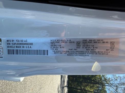 Used 2025 Jeep Wrangler Unlimited Sport image 29