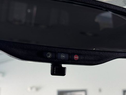 Used 2015 Chevrolet Traverse LT image 27