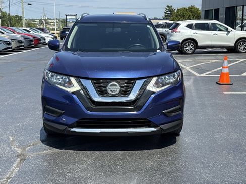 Used 2018 Nissan Rogue SV FWD image 13