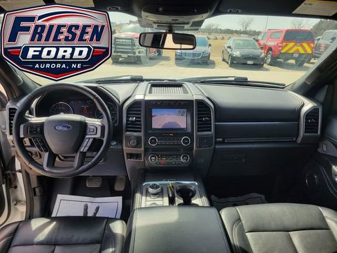 Used 2020 Ford Expedition Max XLT w/ Equipment Group 202A AWD/4WD image 19