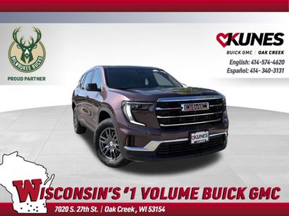 Used 2025 GMC Acadia Elevation
