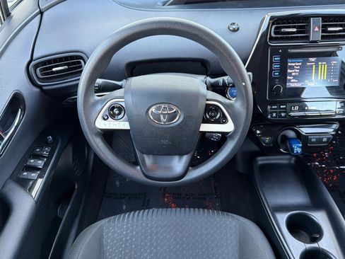 Certified 2016 Toyota Prius Two image 13