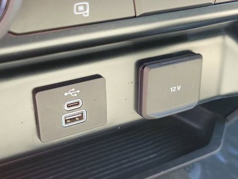 Certified 2025 Ford F250 XLT AWD/4WD image 30