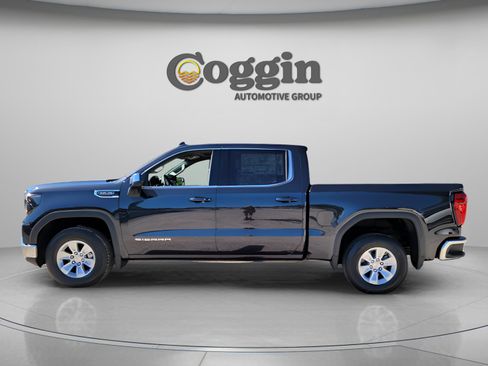 New 2026 GMC Sierra 1500 SLE w/ Preferred Package image 3