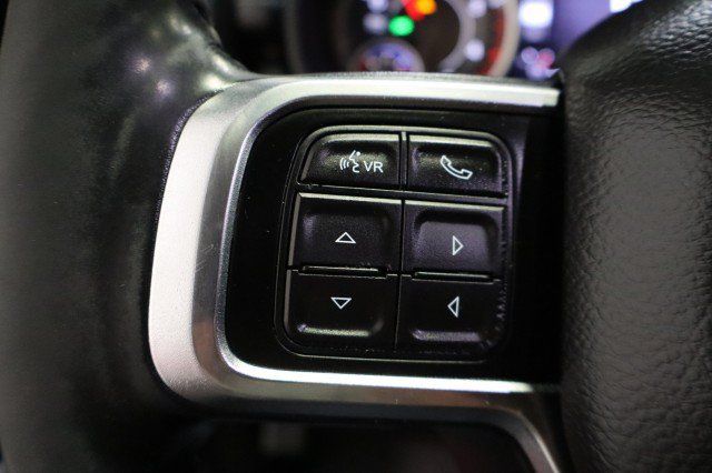Used 2019 RAM 2500 Laramie w/ Black Appearance Package AWD/4WD image 44