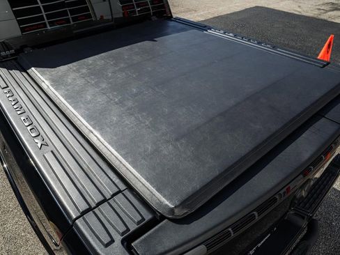 Used 2021 RAM 1500 Limited w/ Night Edition image 14