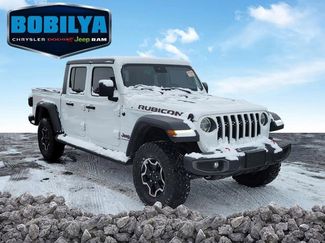 Used 2020 Jeep Gladiator Rubicon w/ Advanced Safety Group video 2
