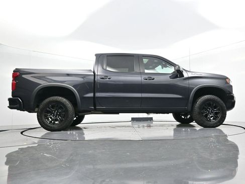Used 2022 Chevrolet Silverado 1500 ZR2 w/ Technology Package image 49