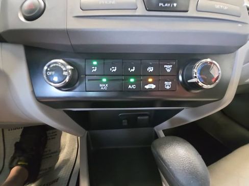 Used 2012 Honda Civic EX image 17