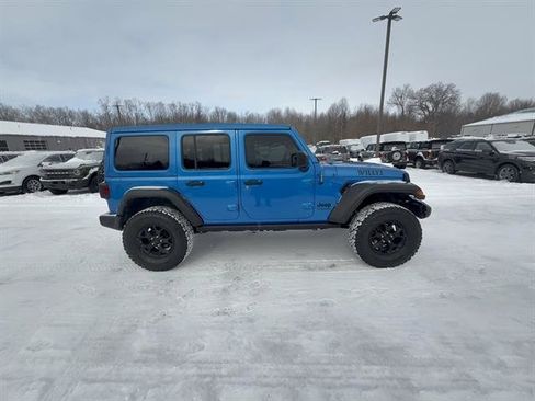 Used 2021 Jeep Wrangler Willys image 8