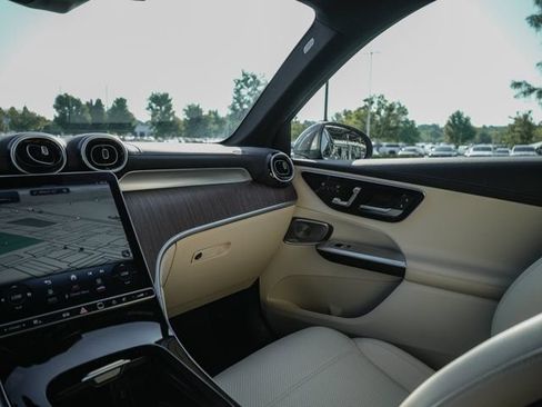 Certified 2023 Mercedes-Benz GLC 300 4MATIC image 26