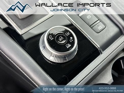 Used 2024 Mitsubishi Outlander ES AWD/4WD image 26