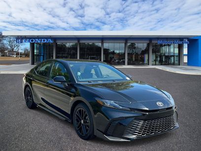 Used 2025 Toyota Camry SE