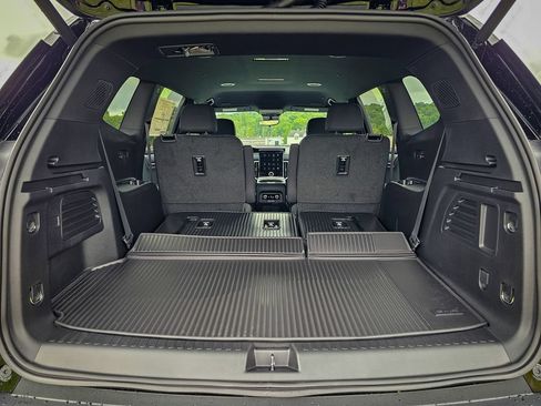 New 2026 GMC Acadia Elevation w/ LPO, Floor Liner Package AWD/4WD image 36