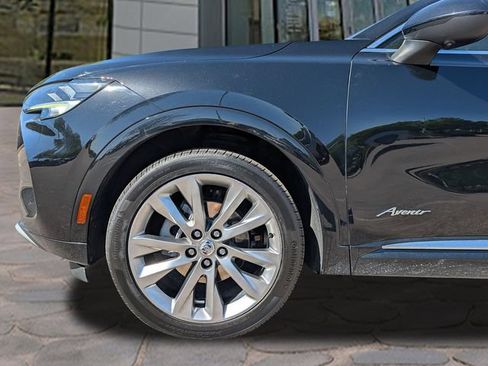 Used 2022 Buick Envision Avenir w/ Safety Package FWD image 10