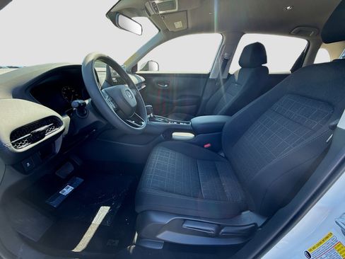 New 2026 Honda HR-V LX image 16