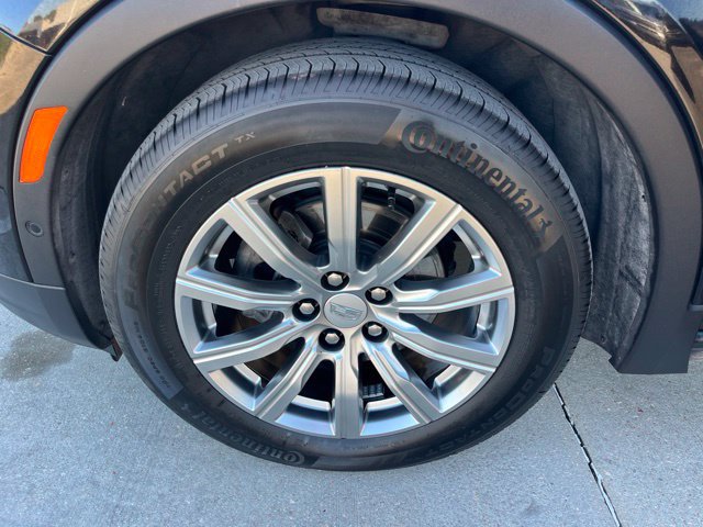 Used 2023 Cadillac XT4 Premium Luxury w/ Enhanced Visibility Package FWD image 38