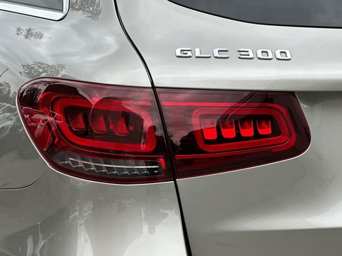Used 2022 Mercedes-Benz GLC 300 image 26