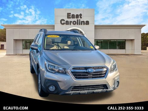 Used 2019 Subaru Outback 2.5i Premium image 1