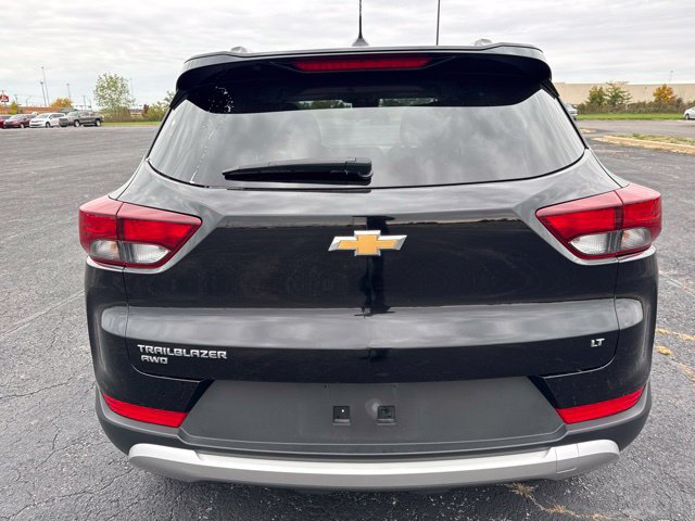 Used 2025 Chevrolet TrailBlazer LT AWD/4WD image 5