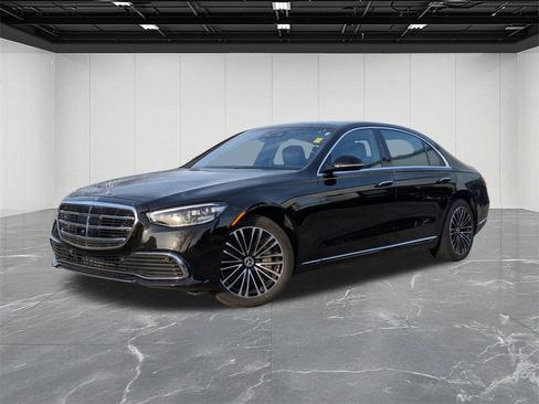 Used 2024 Mercedes-Benz S 580 4MATIC Sedan image 1